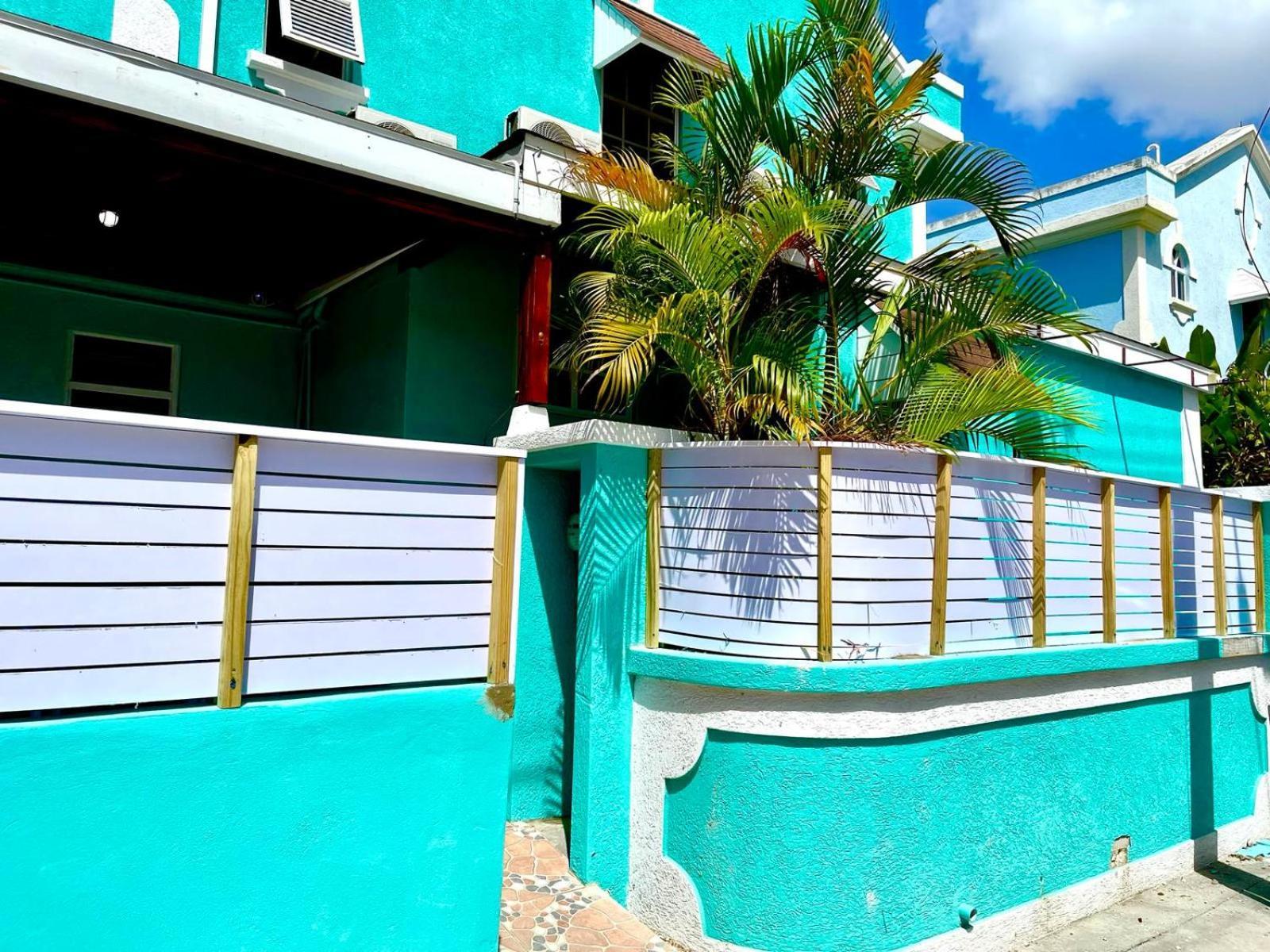 Blr Beach Villas Christ Church Exterior foto