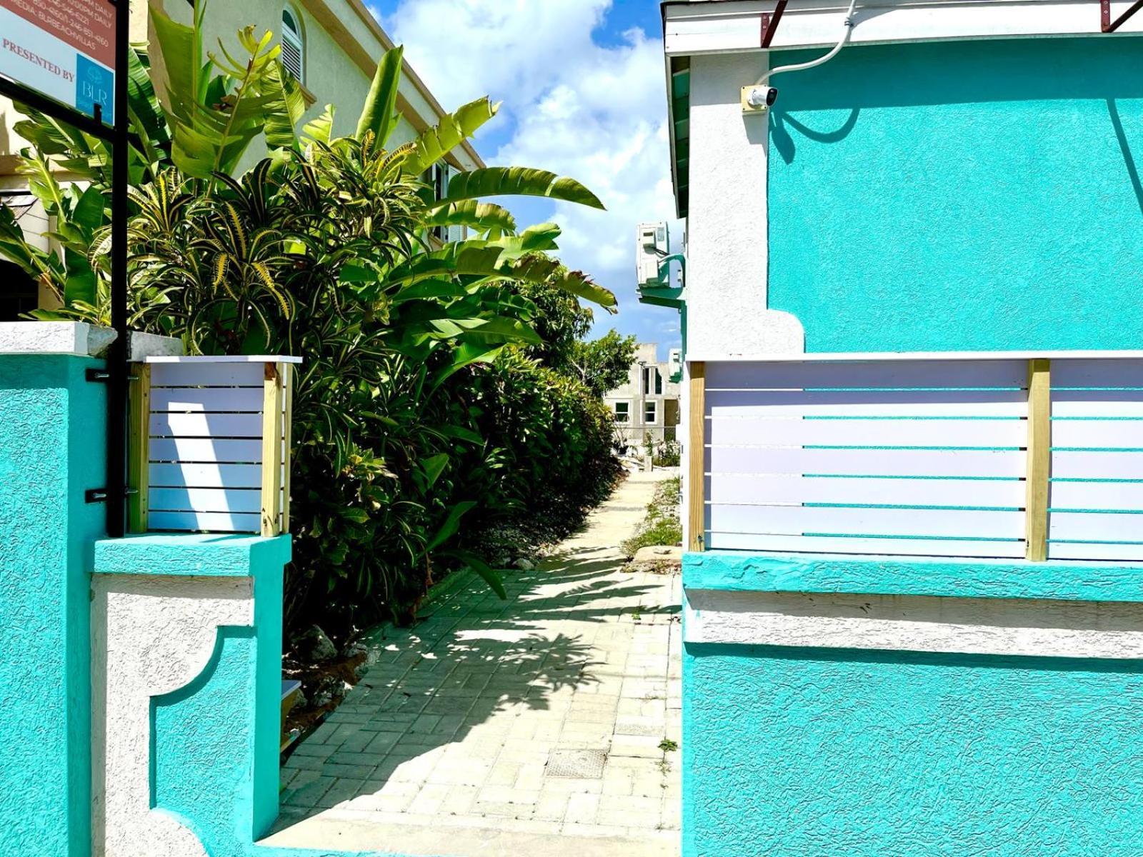 Blr Beach Villas Christ Church Exterior foto