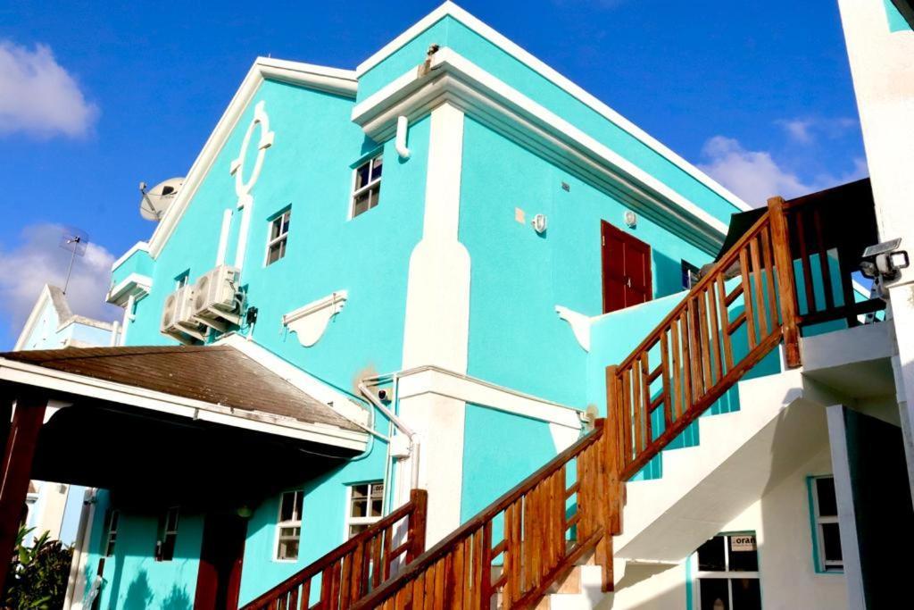 Blr Beach Villas Christ Church Exterior foto